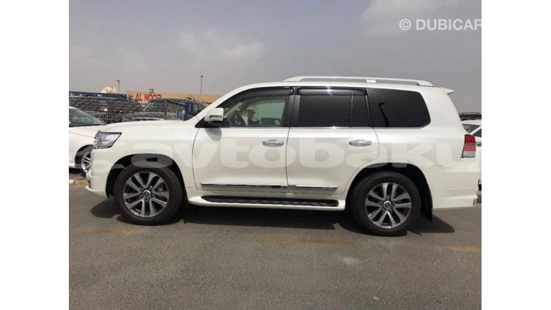 Big with watermark toyota land cruiser abseron import dubai 2216