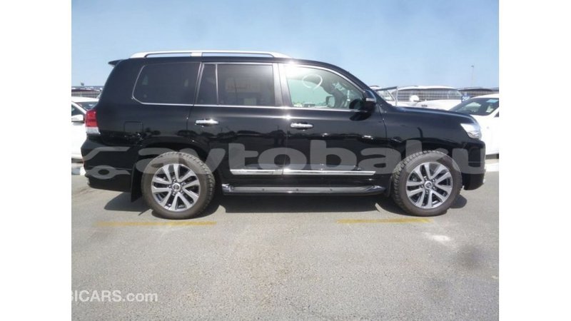 Big with watermark toyota land cruiser abseron import dubai 2217