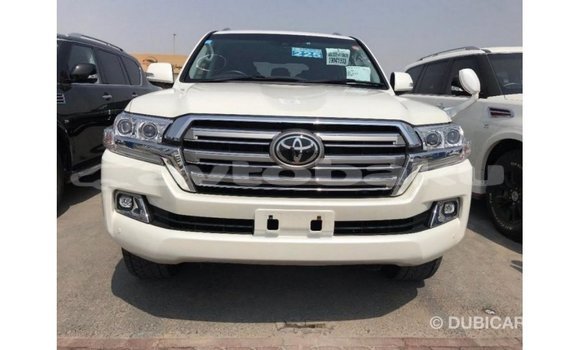 Buy Import Toyota Land Cruiser White Car in Import - Dubai in Abseron Buy Import Toyota Land Cruiser White Car in Import - Dubai in Abseron