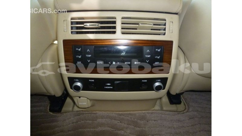 Big with watermark toyota land cruiser abseron import dubai 2221