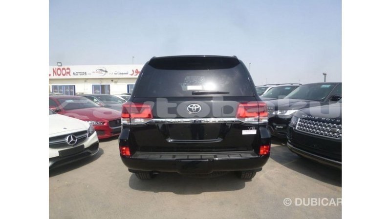 Big with watermark toyota land cruiser abseron import dubai 2224