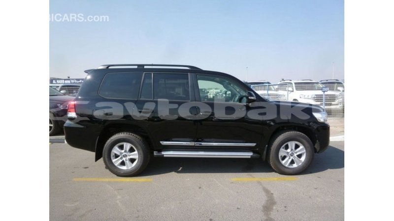 Big with watermark toyota land cruiser abseron import dubai 2224