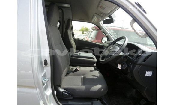 Buy Import Toyota Hiace Other Car in Import - Dubai in Abseron Buy Import Toyota Hiace Other Car in Import - Dubai in Abseron