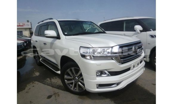 Buy Import Toyota Land Cruiser White Car in Import - Dubai in Abseron Buy Import Toyota Land Cruiser White Car in Import - Dubai in Abseron