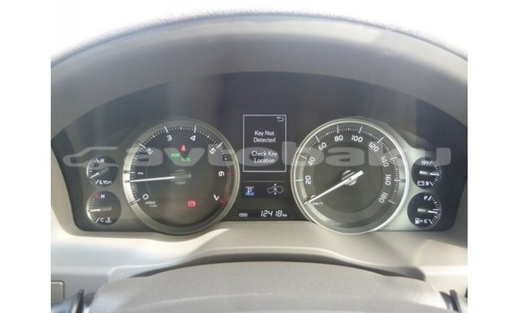 Buy Import Toyota Land Cruiser White Car in Import - Dubai in Abseron Buy Import Toyota Land Cruiser White Car in Import - Dubai in Abseron