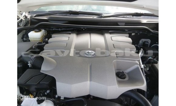 Buy Import Toyota Land Cruiser White Car in Import - Dubai in Abseron Buy Import Toyota Land Cruiser White Car in Import - Dubai in Abseron