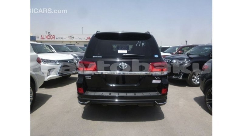 Big with watermark toyota land cruiser abseron import dubai 2231