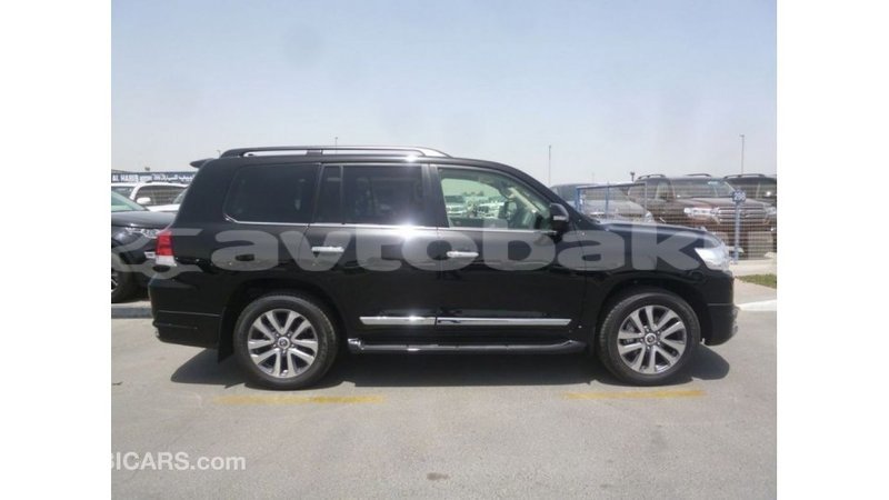 Big with watermark toyota land cruiser abseron import dubai 2231