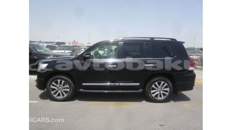 Big with watermark toyota land cruiser abseron import dubai 2231