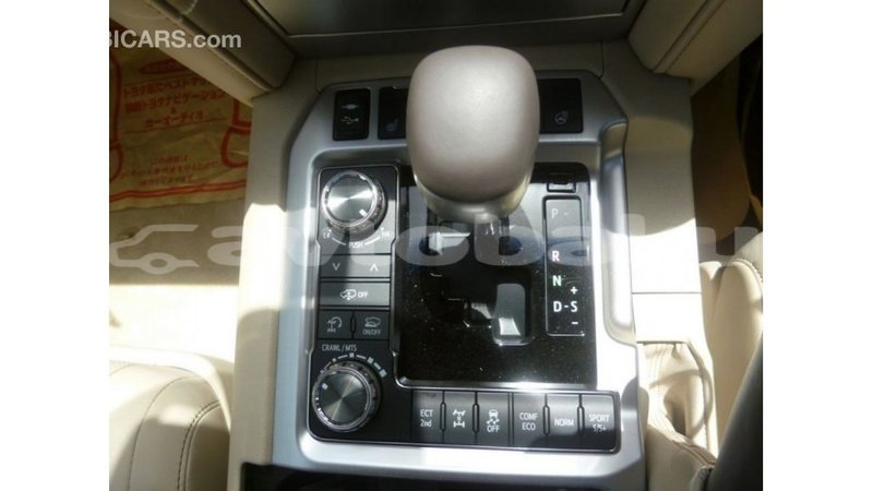 Big with watermark toyota land cruiser abseron import dubai 2231