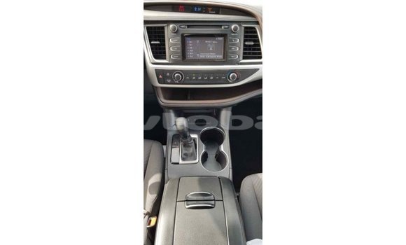Buy Import Toyota Highlander Brown Car in Import - Dubai in Abseron Buy Import Toyota Highlander Brown Car in Import - Dubai in Abseron