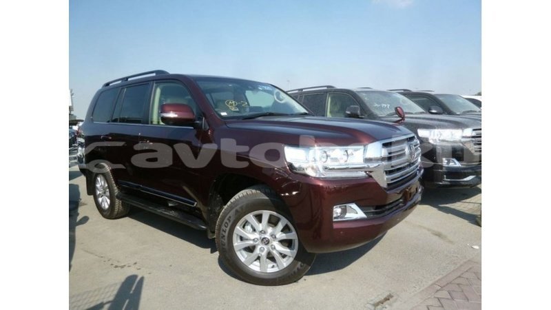 Big with watermark toyota land cruiser abseron import dubai 2232