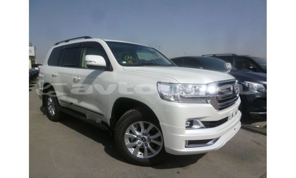Buy Import Toyota Land Cruiser White Car in Import - Dubai in Abseron Buy Import Toyota Land Cruiser White Car in Import - Dubai in Abseron