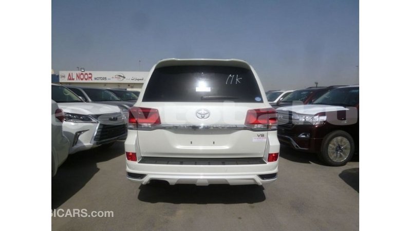 Big with watermark toyota land cruiser abseron import dubai 2233