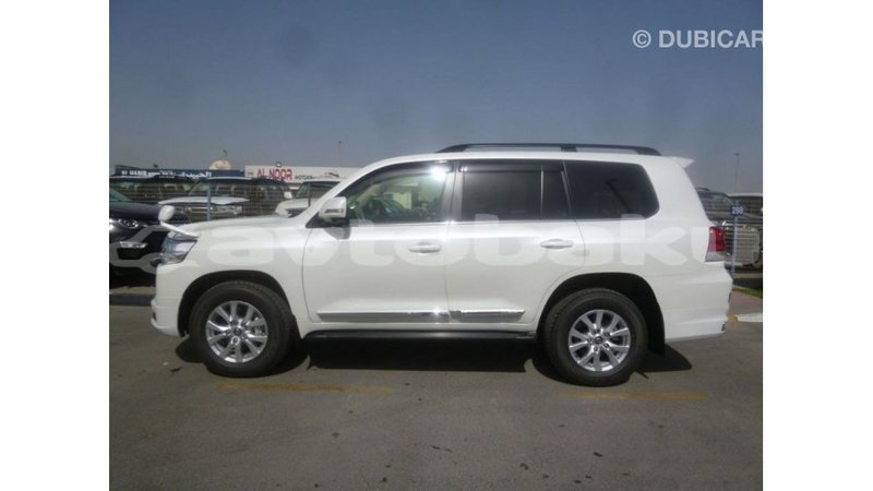 Big with watermark toyota land cruiser abseron import dubai 2233