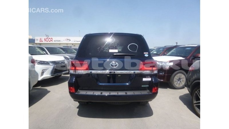 Big with watermark toyota land cruiser abseron import dubai 2235