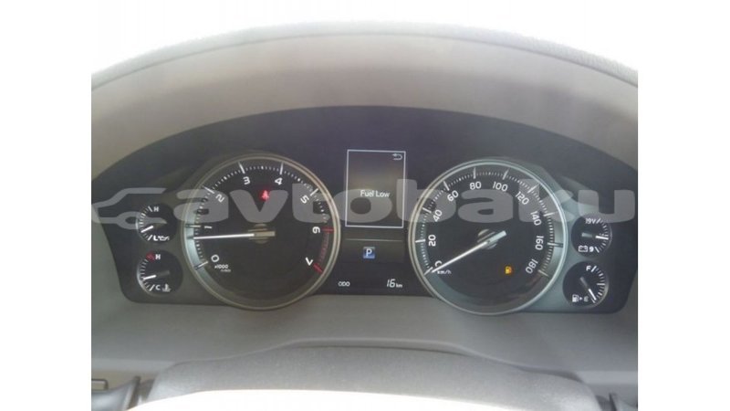 Big with watermark toyota land cruiser abseron import dubai 2235