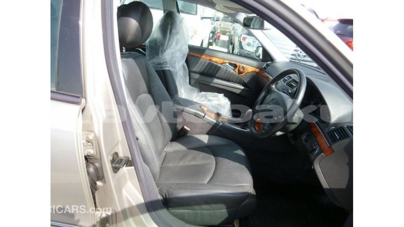 Big with watermark mercedes benz 200 abseron import dubai 2237