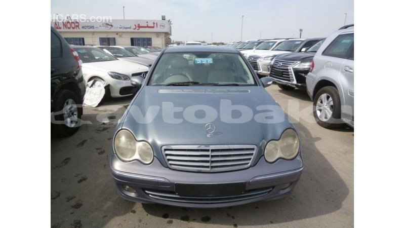 Big with watermark mercedes benz 190 abseron import dubai 2239