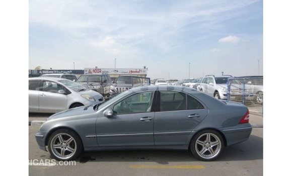 Buy Import Mercedes-Benz 190 Blue Car in Import - Dubai in Abseron Buy Import Mercedes-Benz 190 Blue Car in Import - Dubai in Abseron