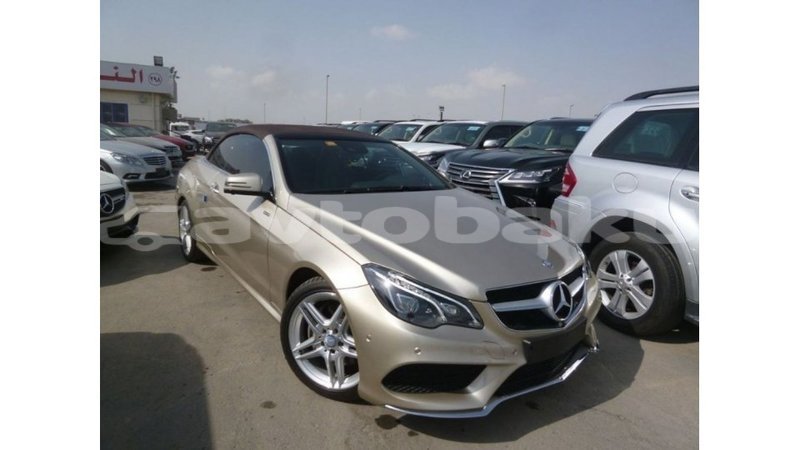 Big with watermark mercedes benz 200 abseron import dubai 2240
