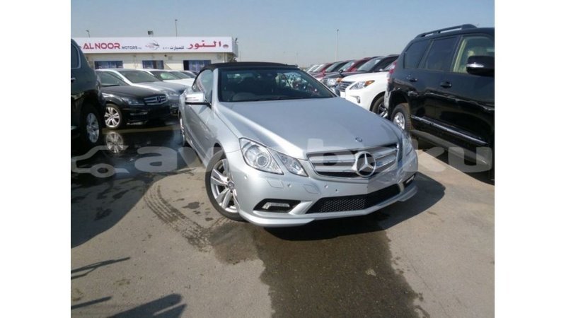 Big with watermark mercedes benz 250 abseron import dubai 2241