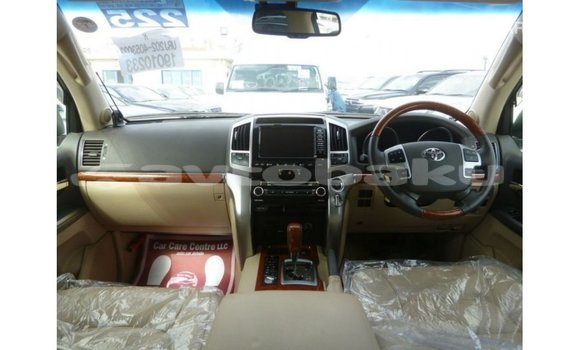 Buy Import Toyota Land Cruiser White Car in Import - Dubai in Abseron Buy Import Toyota Land Cruiser White Car in Import - Dubai in Abseron