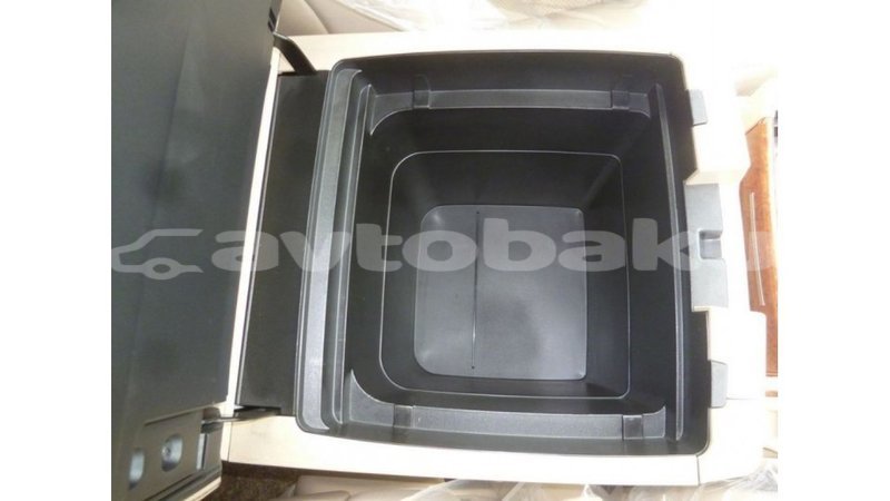 Big with watermark toyota land cruiser abseron import dubai 2243