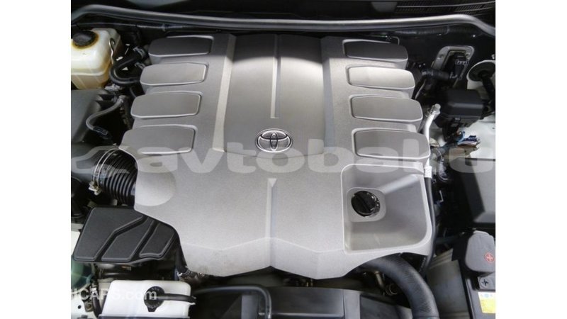 Big with watermark toyota land cruiser abseron import dubai 2243