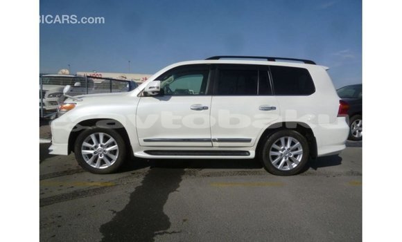 Buy Import Toyota Land Cruiser White Car in Import - Dubai in Abseron Buy Import Toyota Land Cruiser White Car in Import - Dubai in Abseron