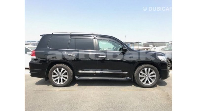 Big with watermark toyota land cruiser abseron import dubai 2245