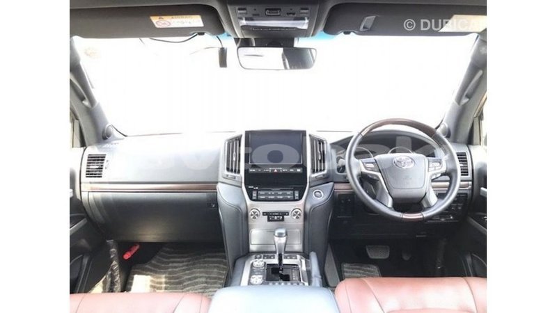 Big with watermark toyota land cruiser abseron import dubai 2245