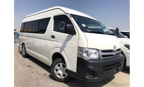 Buy Import Toyota Hiace White Car in Import - Dubai in Abseron Buy Import Toyota Hiace White Car in Import - Dubai in Abseron