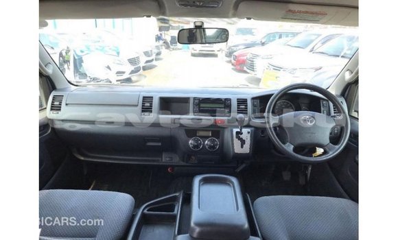 Buy Import Toyota Hiace White Car in Import - Dubai in Abseron Buy Import Toyota Hiace White Car in Import - Dubai in Abseron