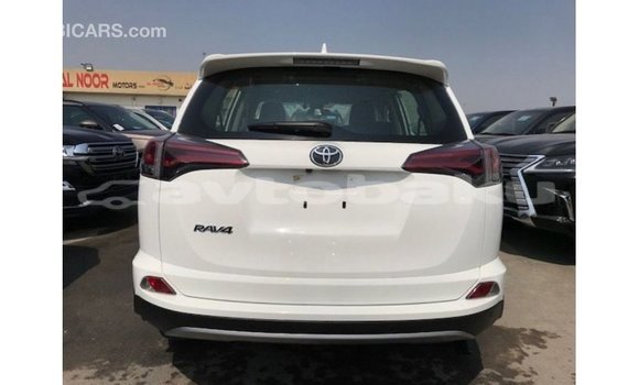 Buy Import Toyota 4Runner White Car in Import - Dubai in Abseron Buy Import Toyota 4Runner White Car in Import - Dubai in Abseron