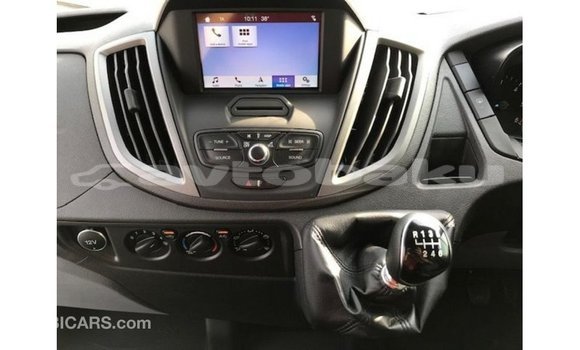 Buy Import Ford Club Wagon White Car in Import - Dubai in Abseron Buy Import Ford Club Wagon White Car in Import - Dubai in Abseron