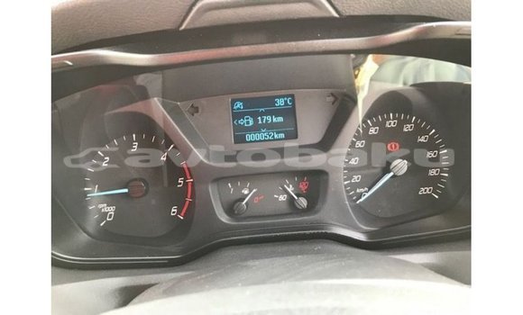 Buy Import Ford Club Wagon White Car in Import - Dubai in Abseron Buy Import Ford Club Wagon White Car in Import - Dubai in Abseron