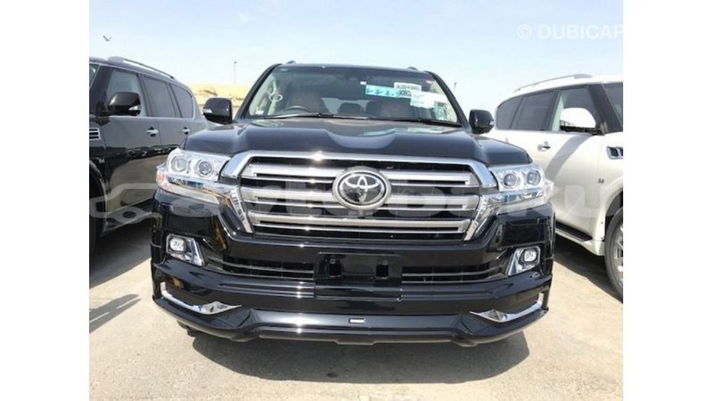 Big with watermark toyota land cruiser abseron import dubai 2251