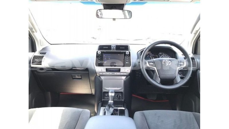 Big with watermark toyota prado abseron import dubai 2252