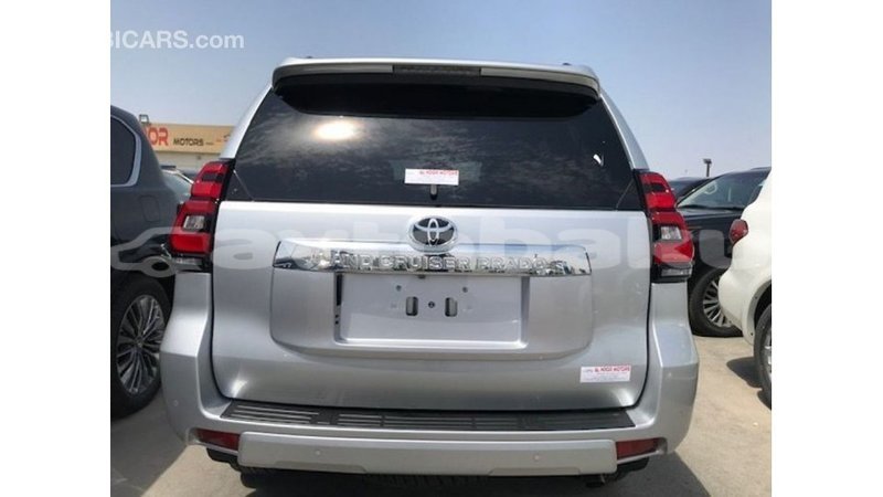 Big with watermark toyota prado abseron import dubai 2252