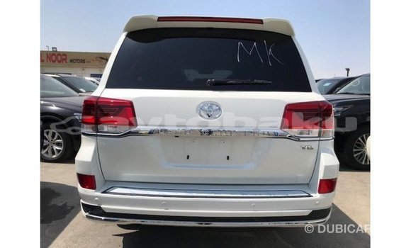 Buy Import Toyota Land Cruiser White Car in Import - Dubai in Abseron Buy Import Toyota Land Cruiser White Car in Import - Dubai in Abseron