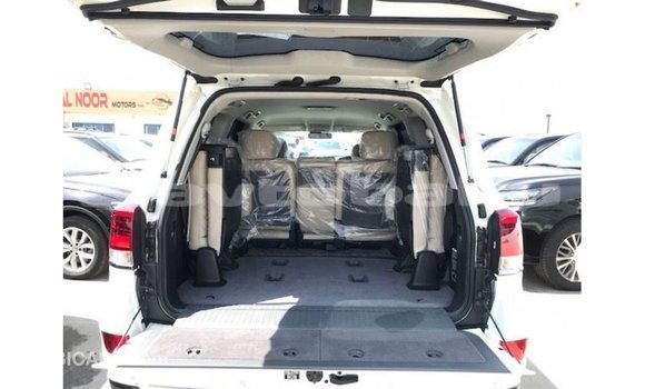 Buy Import Toyota Land Cruiser White Car in Import - Dubai in Abseron Buy Import Toyota Land Cruiser White Car in Import - Dubai in Abseron
