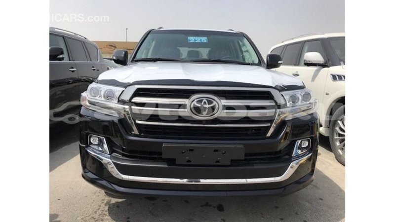 Big with watermark toyota land cruiser abseron import dubai 2256