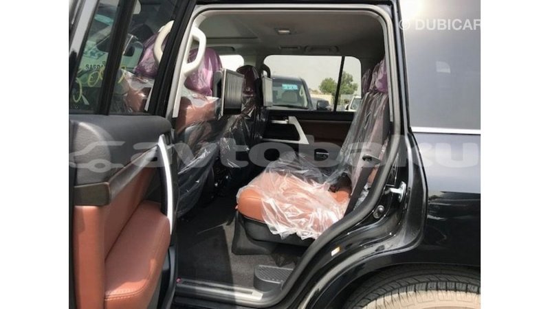 Big with watermark toyota land cruiser abseron import dubai 2256