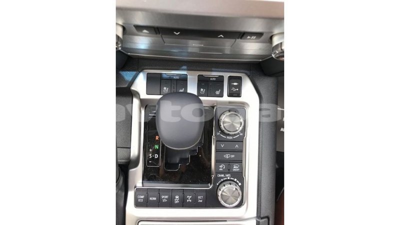 Big with watermark toyota land cruiser abseron import dubai 2256