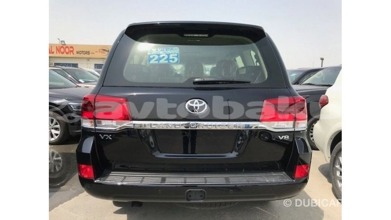 Big with watermark toyota land cruiser abseron import dubai 2258