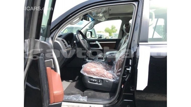 Big with watermark toyota land cruiser abseron import dubai 2258