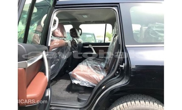 Buy Import Toyota Land Cruiser Black Car in Import - Dubai in Abseron Buy Import Toyota Land Cruiser Black Car in Import - Dubai in Abseron
