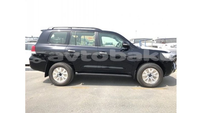 Big with watermark toyota land cruiser abseron import dubai 2258