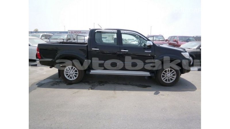 Big with watermark toyota hilux abseron import dubai 2260
